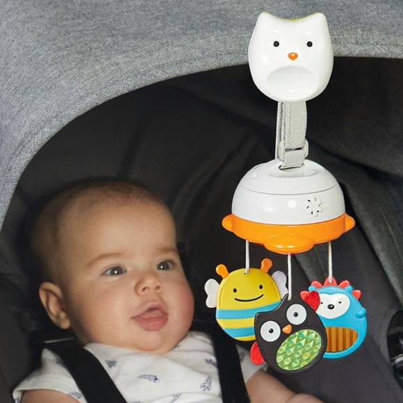 Skip Hop 3-in-1 Travel Mobile Soother, 0+ - Picture 7 of 7